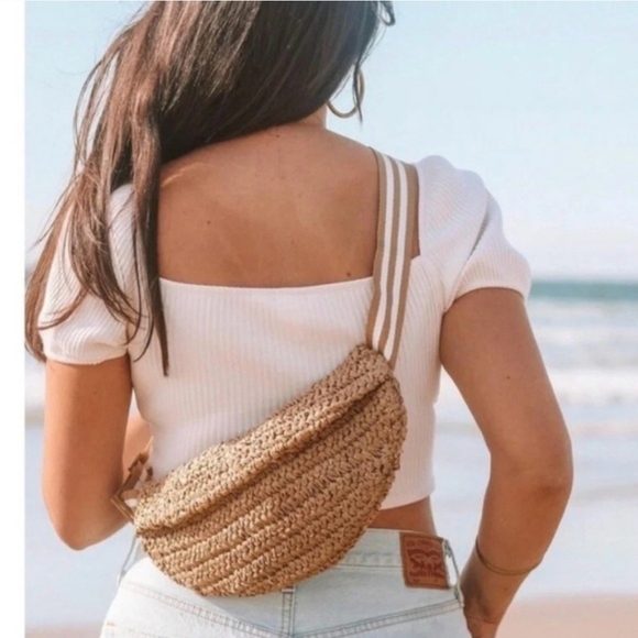 Lu & Elle Across The Waves Sling Bag in Tan•NWT! - Picture 6 of 12